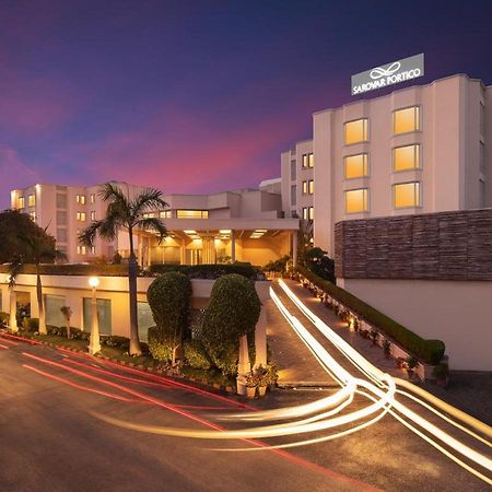 Sarovar Portico Surajkund New Delhi Extérieur photo