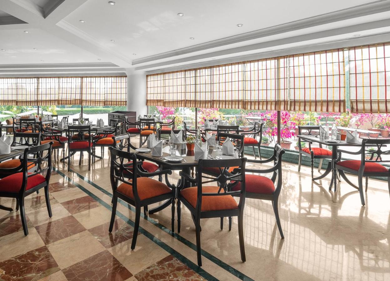 Sarovar Portico Surajkund New Delhi Extérieur photo