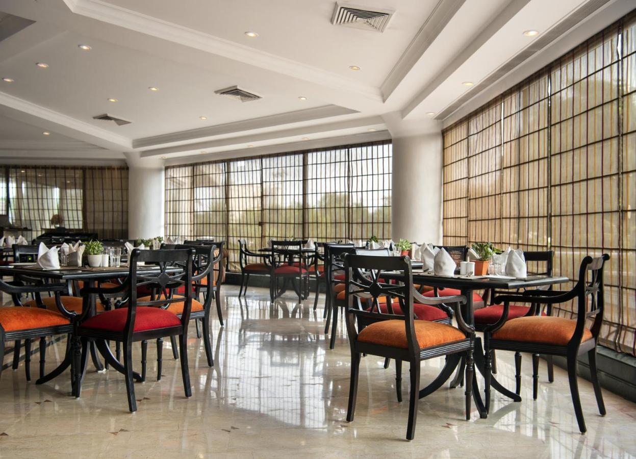 Sarovar Portico Surajkund New Delhi Extérieur photo